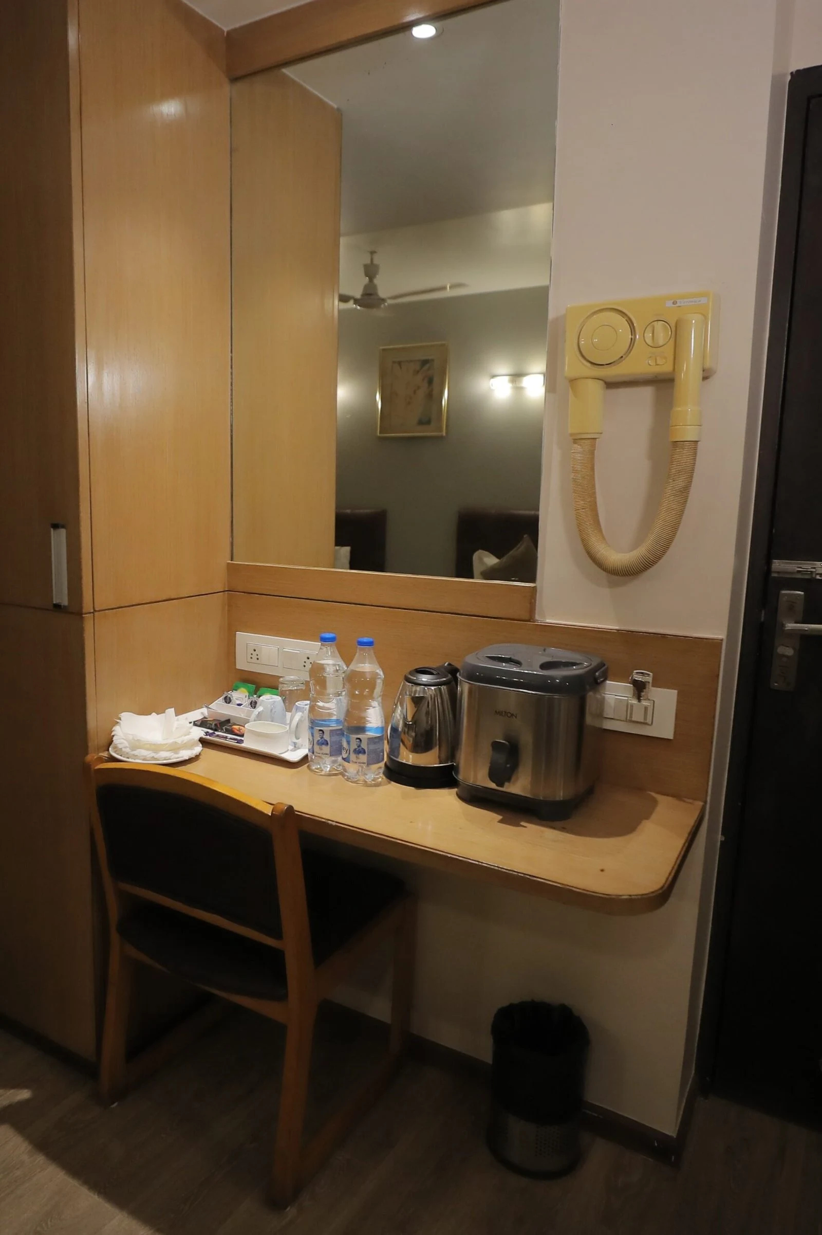 Executive Room Bed and Layout