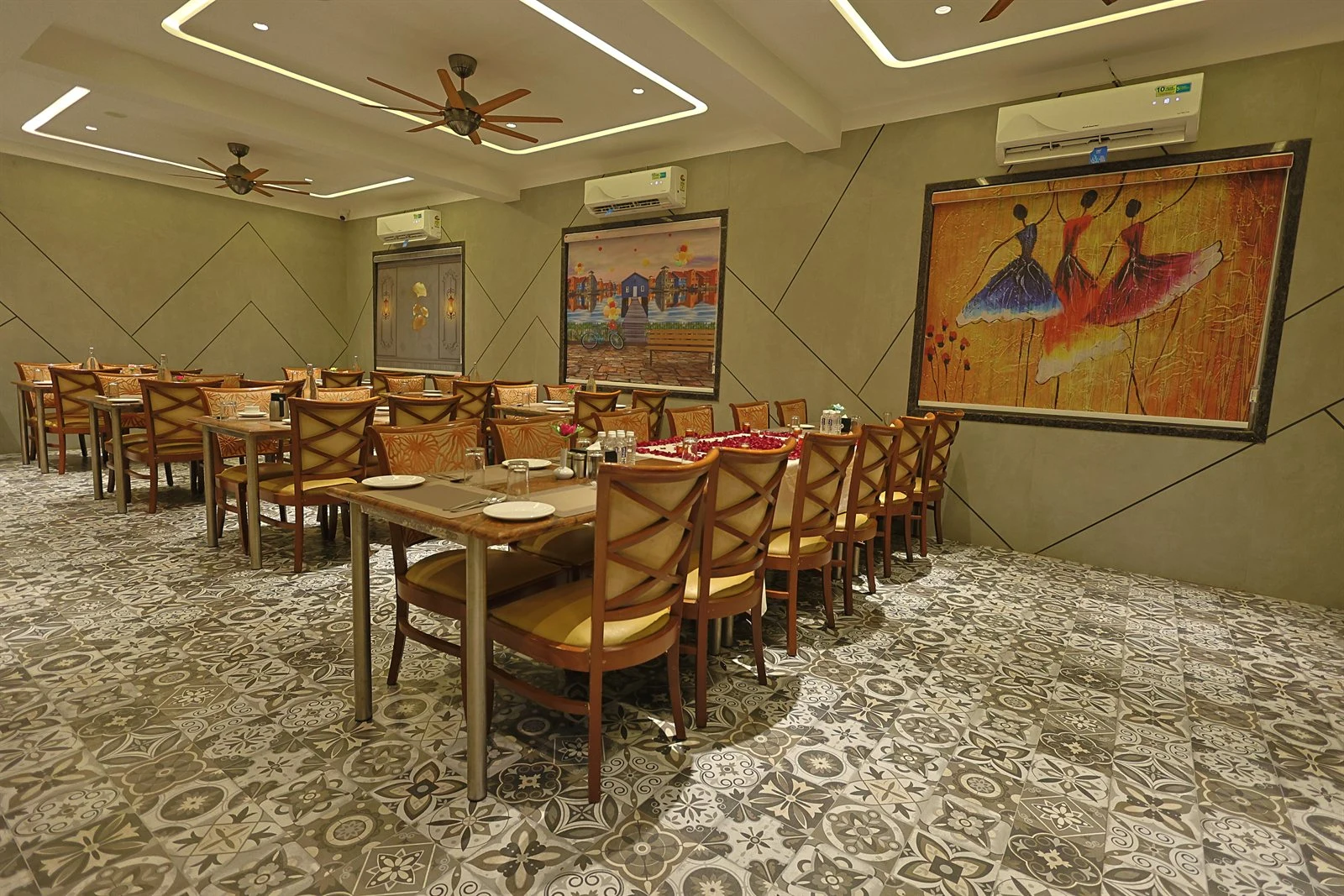 The Cafe Restaurant Main Dining Hall